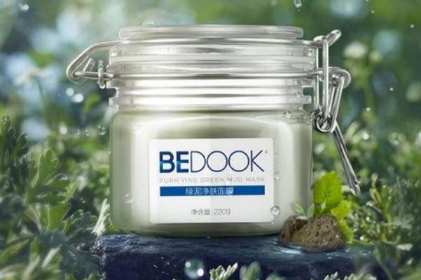 泥膜是清洁面膜吗 泥膜和面膜的区别是什么 泥膜是清洁面膜吗 泥膜和面膜的区别是什么