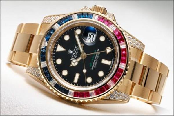 游泳手表买什么品牌好 游泳手表怎么保养