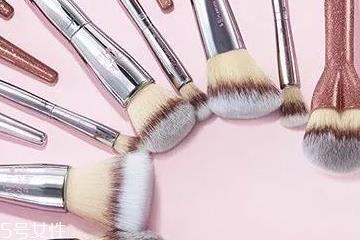 化妆刷动物毛和人造毛哪个好 动物毛更耐用