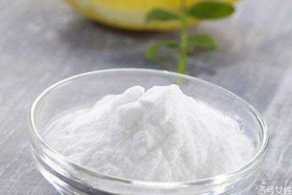 小苏打粉可以去黑头吗 小苏打去黑头怎么样 小苏打粉可以去黑头吗 小苏打去黑头怎么样