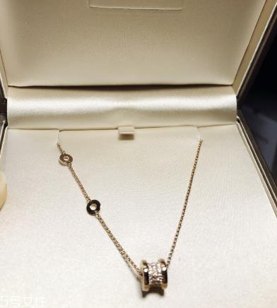 宝格丽弹簧项链可以弹吗?宝格丽弹簧项链可以动吗 宝格丽弹簧项链可以弹吗?宝格丽弹簧项链可以动吗