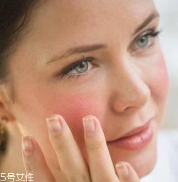 刷酸时要注意什么 刷酸去闭口操作指南 刷酸时要注意什么 刷酸去闭口操作指南