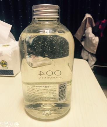 玉肌洗发水孕妇能用吗?孕妇能用玉肌洗发水吗? 玉肌洗发水孕妇能用吗?孕妇能用玉肌洗发水吗?