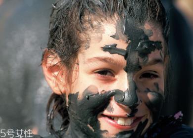 死海泥面膜哪个牌子好 死海泥面膜的作用 死海泥面膜哪个牌子好 死海泥面膜的作用