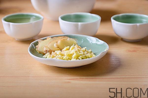 每天用生姜水洗头好吗 用生姜水洗头正确步骤 每天用生姜水洗头好吗 用生姜水洗头正确步骤