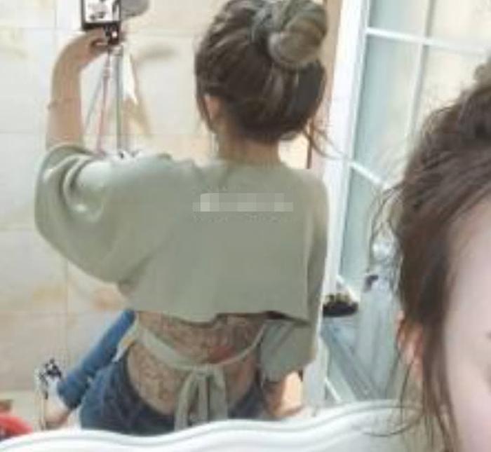 快手网红大美晒背后纹身，看到价格后懵了！网友：这辈子都纹不起