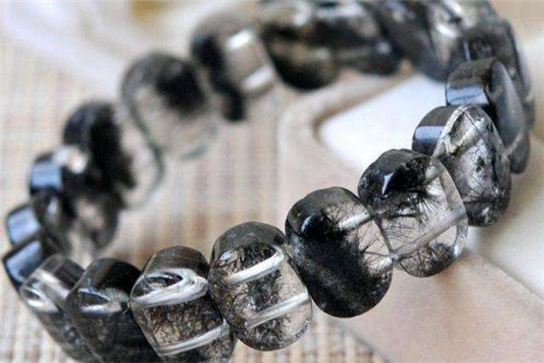 黑发晶需要消磁吗 黑发晶怎么消磁