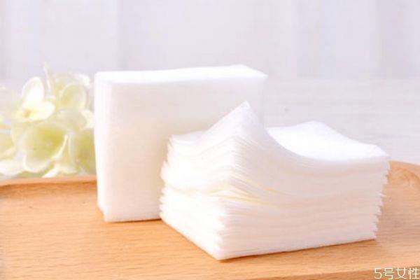 化妆棉可以用来做什么 化妆棉适合什么皮肤用