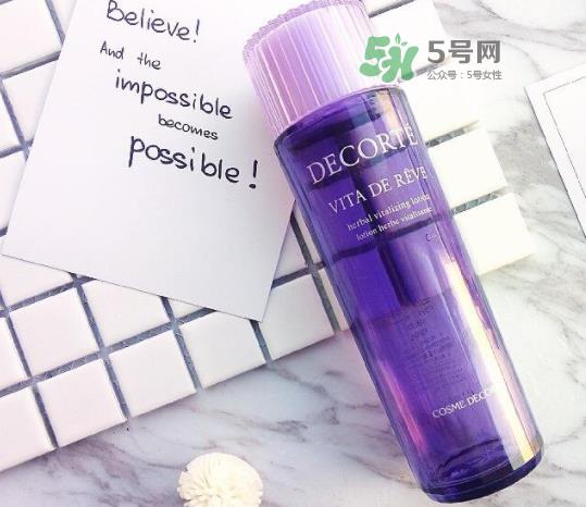 黛珂紫苏水和ispa流金水哪个好?黛珂紫苏水和ispa流金水对比 黛珂紫苏水和ispa流金水哪个好?黛珂紫苏水和ispa流金水对比