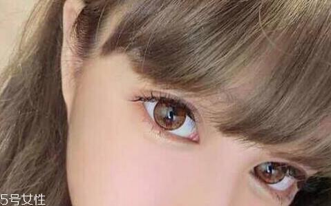 美瞳能天天戴吗 有这些坏处