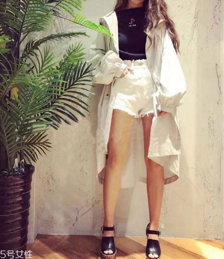 今年夏天流行什么短裤?今年夏天流行短裤图片 今年夏天流行什么短裤?今年夏天流行短裤图片