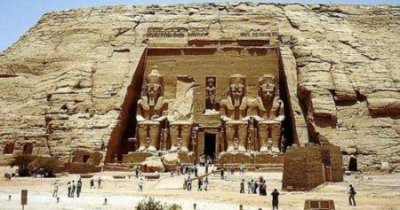 ​古时候首饰喜欢用玉石珠宝，为什么不爱用金银的